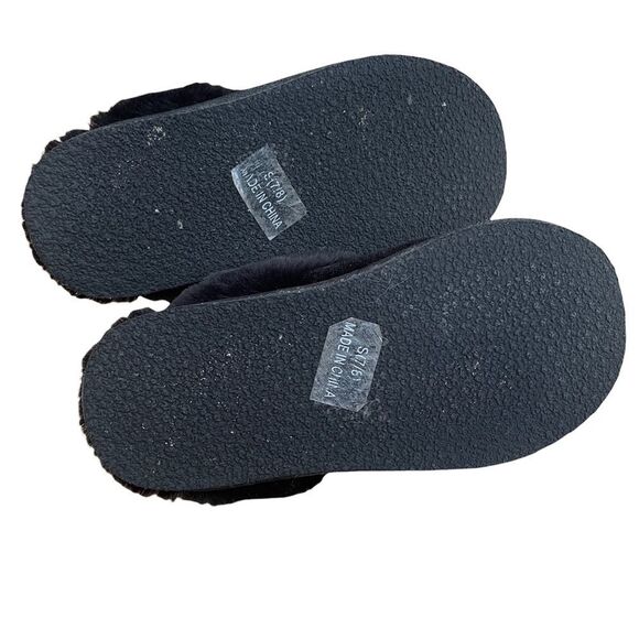 BETSEY Johnson Embroidered Eyelash Plush Slippers Black Size 7/8 - Picture 5 of 7